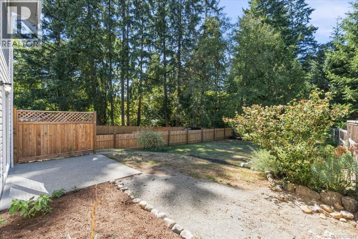 5753 Metral Dr, Nanaimo