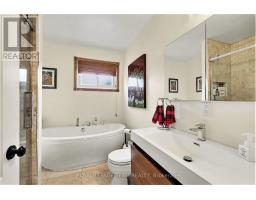 3041 Bridge Street, North Dundas, ON K0E1W0 Photo 24