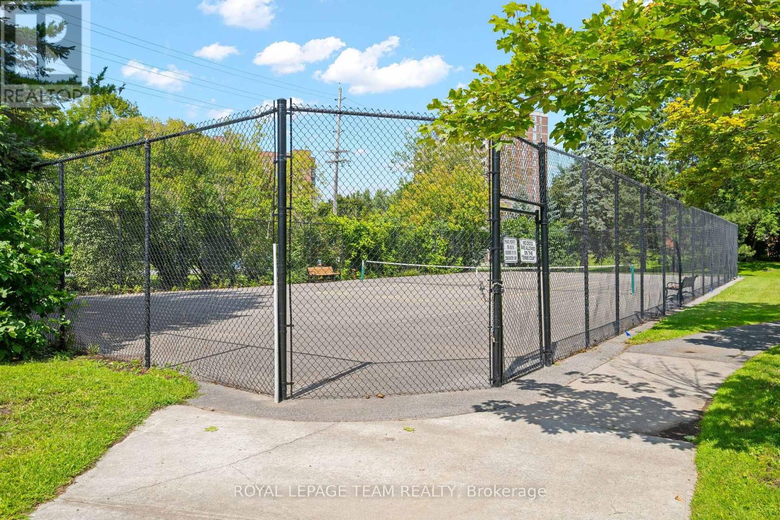 #719 1025 GRENON AVENUE - Image 33
