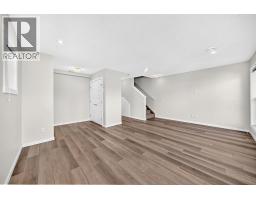 428 Cranbrook Square Se, Calgary, AB T3M3K9 Photo 14