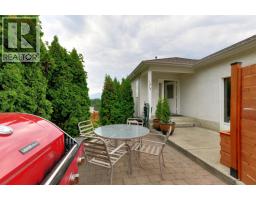 1412 Lawrence Avenue, Kelowna, BC V1Y6M8 Photo 18