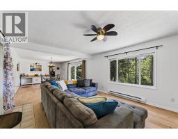 852 Riondel Road, Riondel, BC V0B1X0 Photo 15