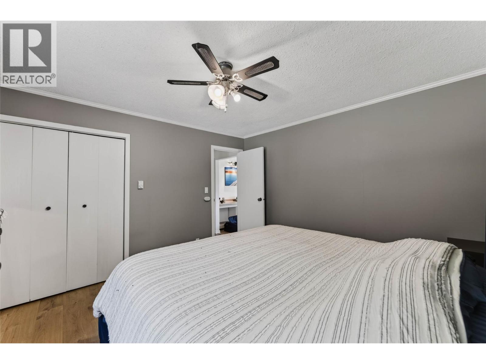 852 RIONDEL Road, Riondel