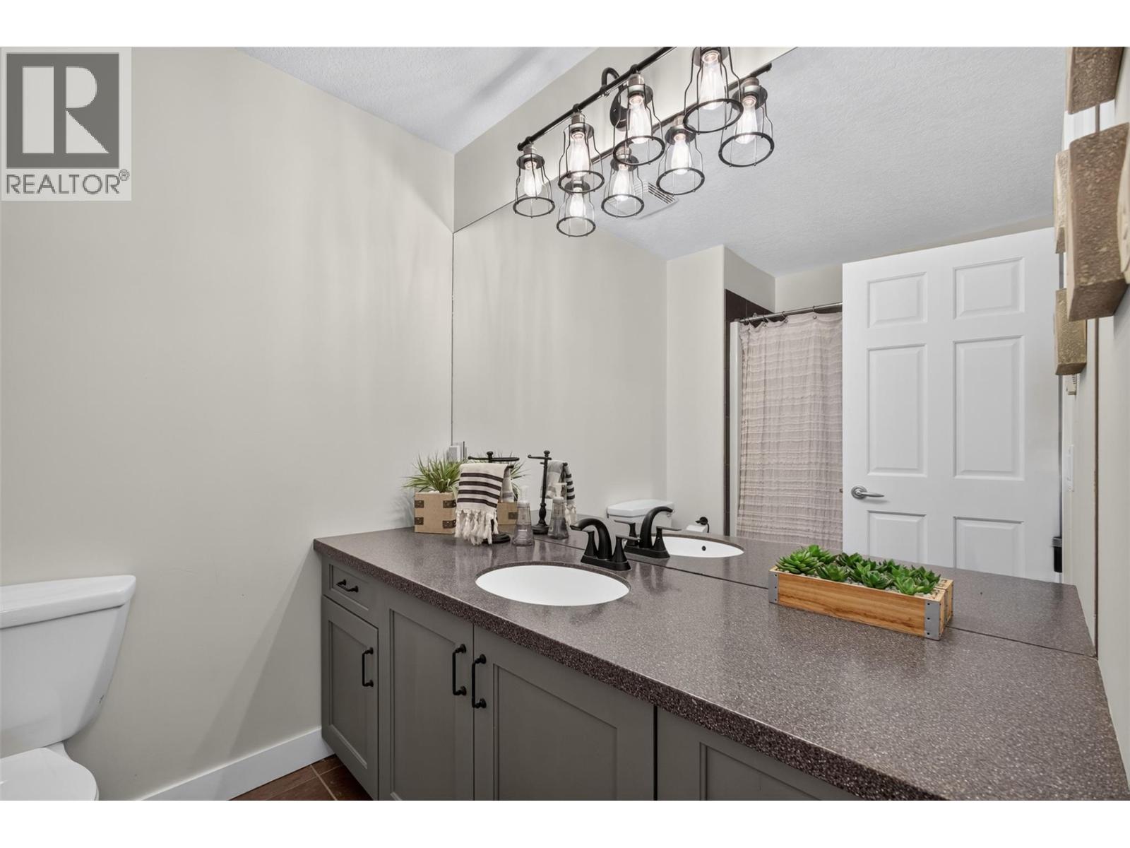  155 Terrace Hill Court, Kelowna