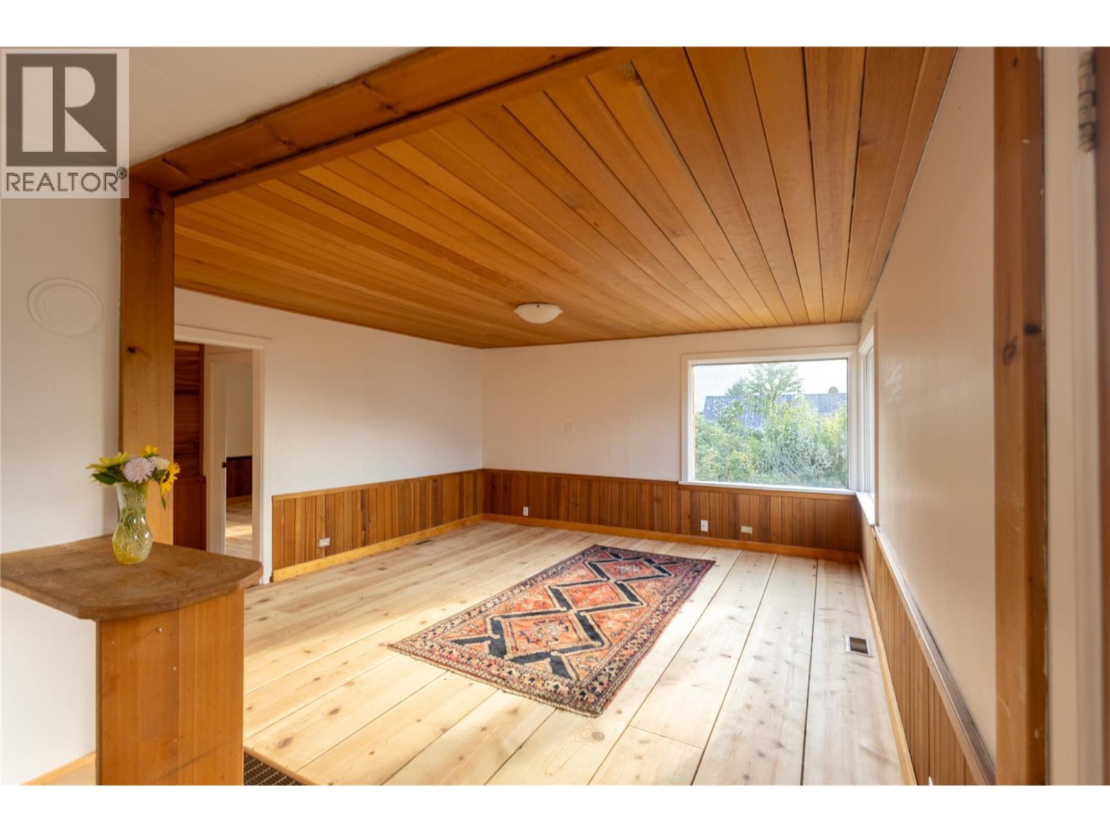601 Richards Street, Nelson
