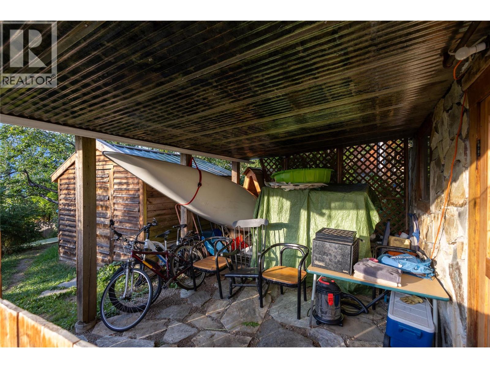 601 Richards Street, Nelson