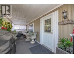 Kitchen - 15401 Kalamalka Lake Road Unit# 3a, Coldstream, BC V1B1Z3 Photo 9