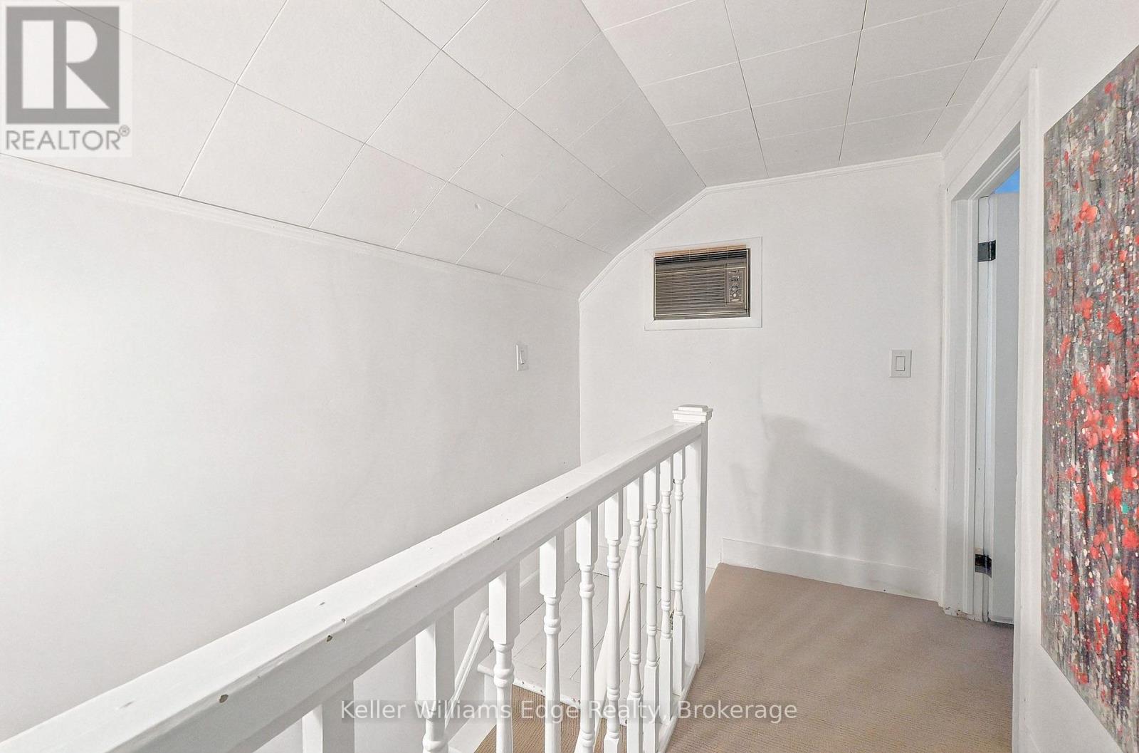 361 DUNDAS STREET E - Image 31