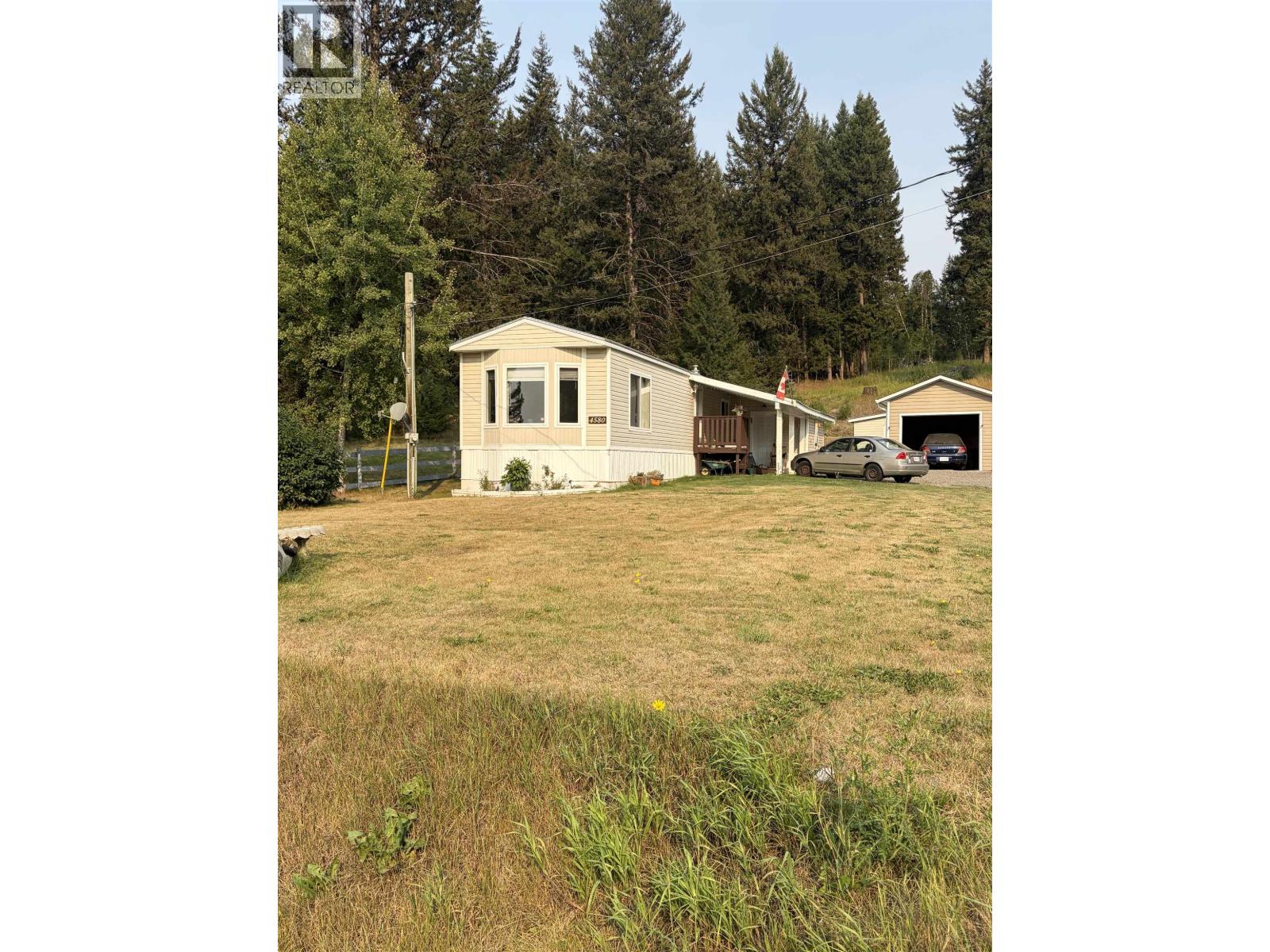 4580 CANIM HENDRIX ROAD, 100 Mile House