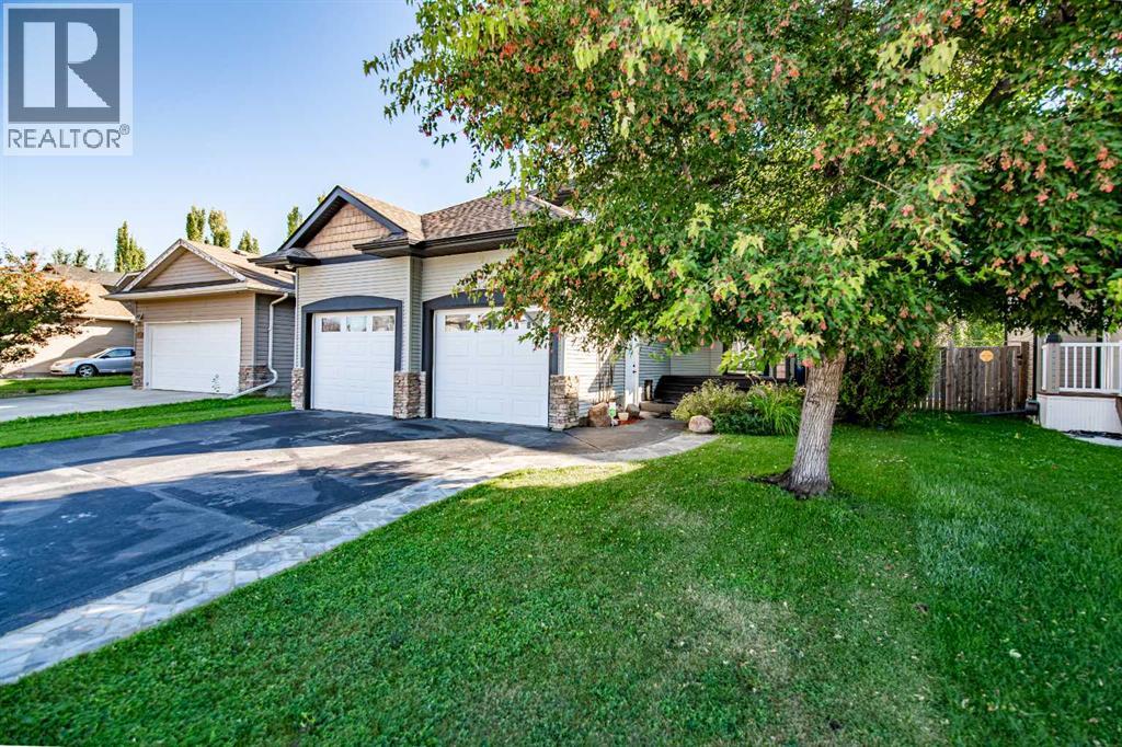 Listing photo – 151 Kirton Close, Red Deer