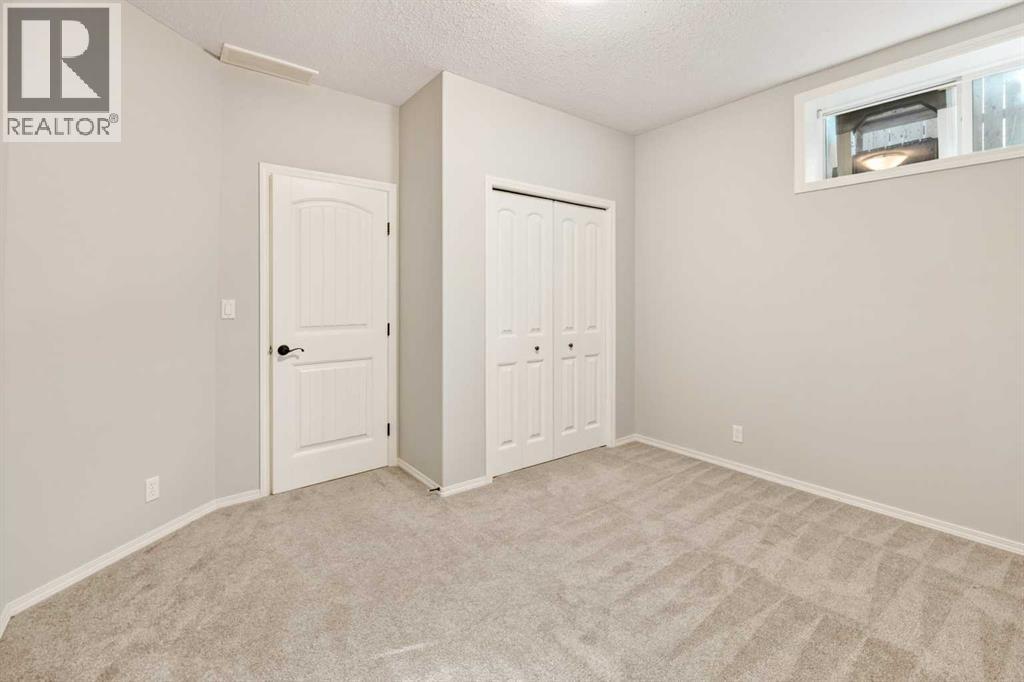 Listing photo – 151 Kirton Close, Red Deer