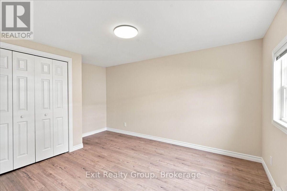 14 NIGHTINGALE LANE - Image 19