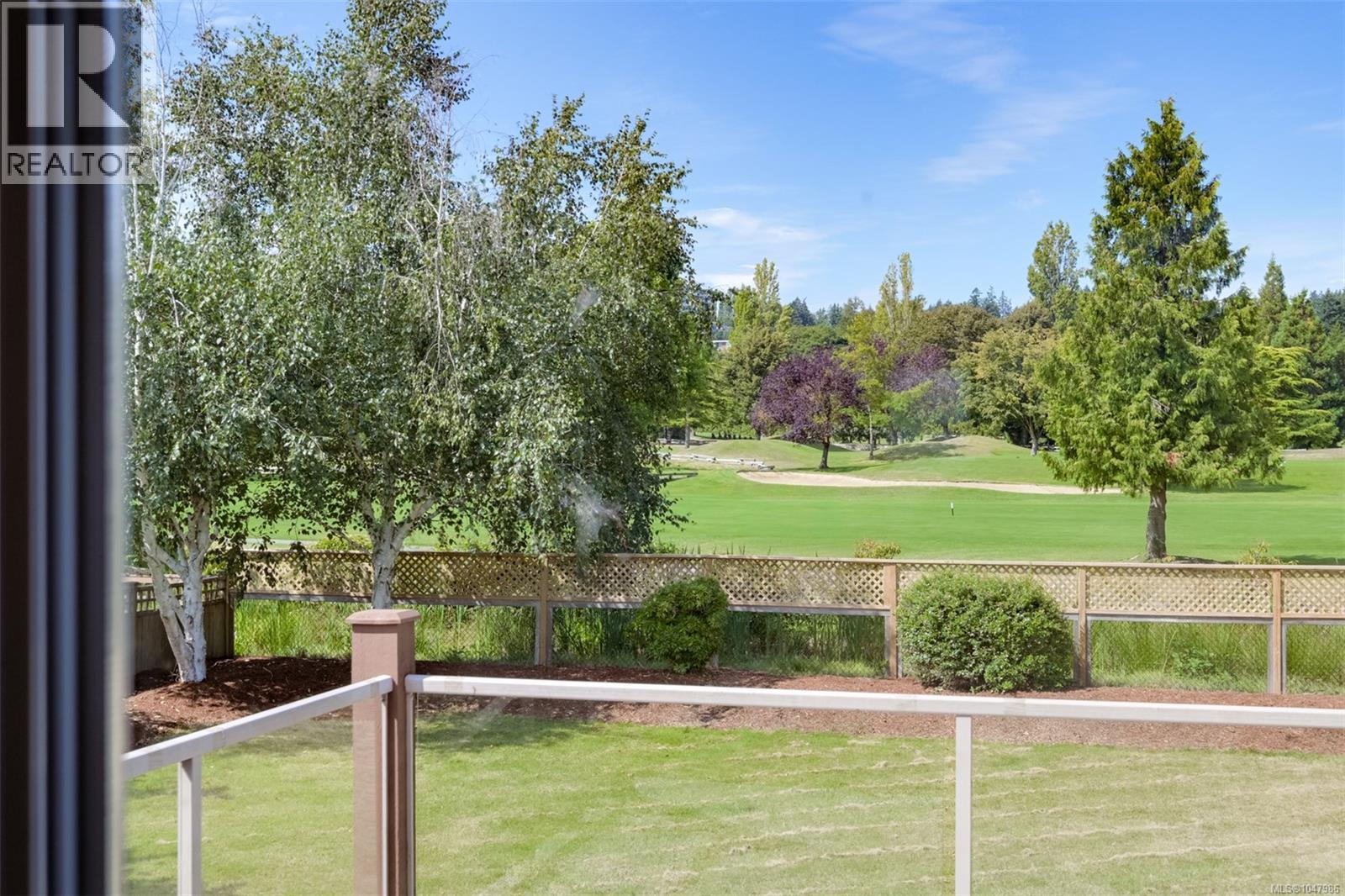 5348 Parker Ave, Saanich