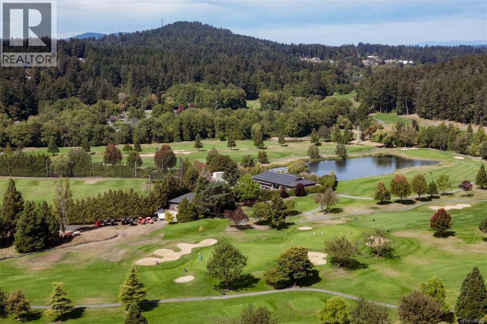 5348 Parker Ave, Saanich