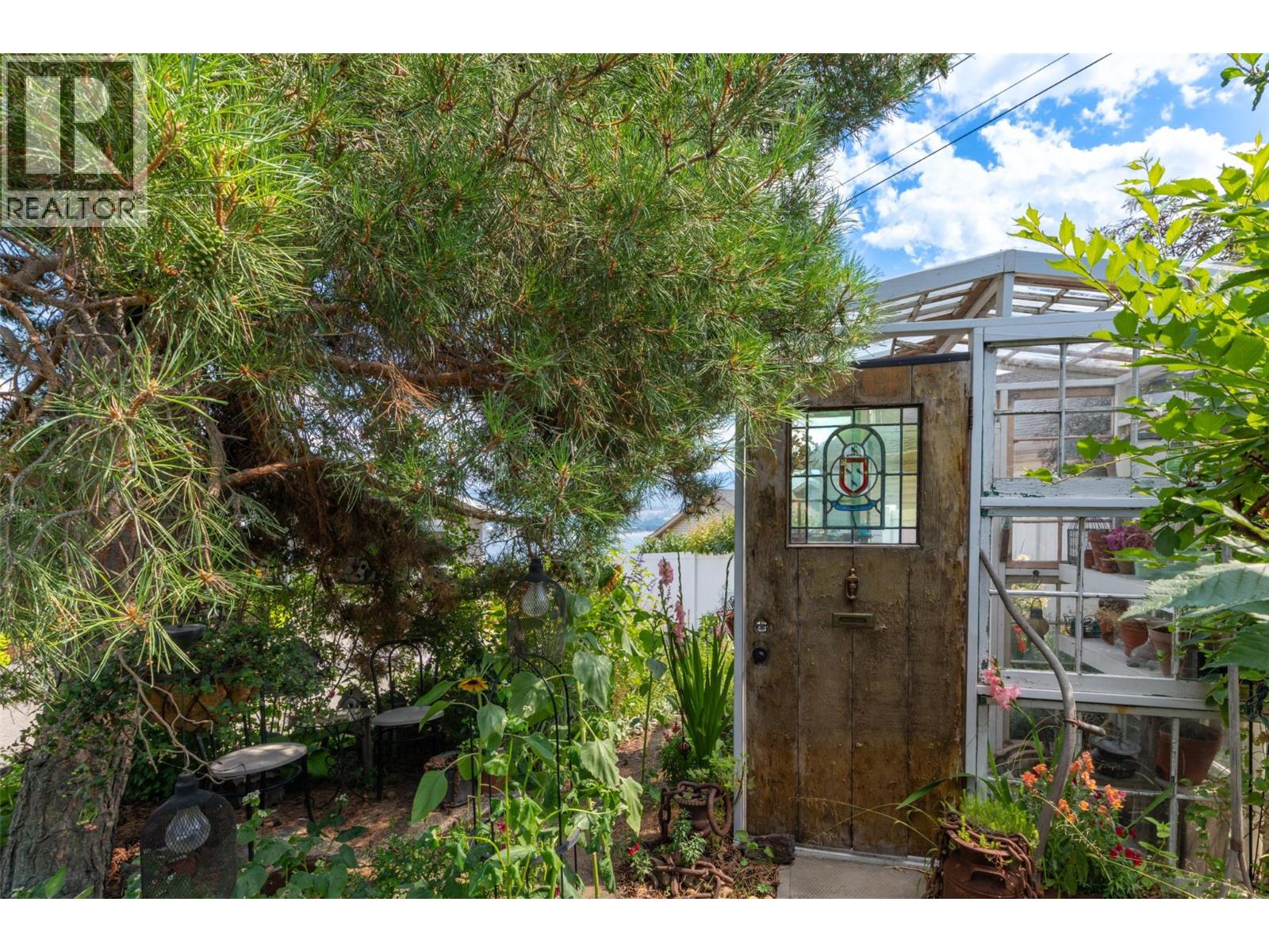  2231 Bridgeview Road, West Kelowna