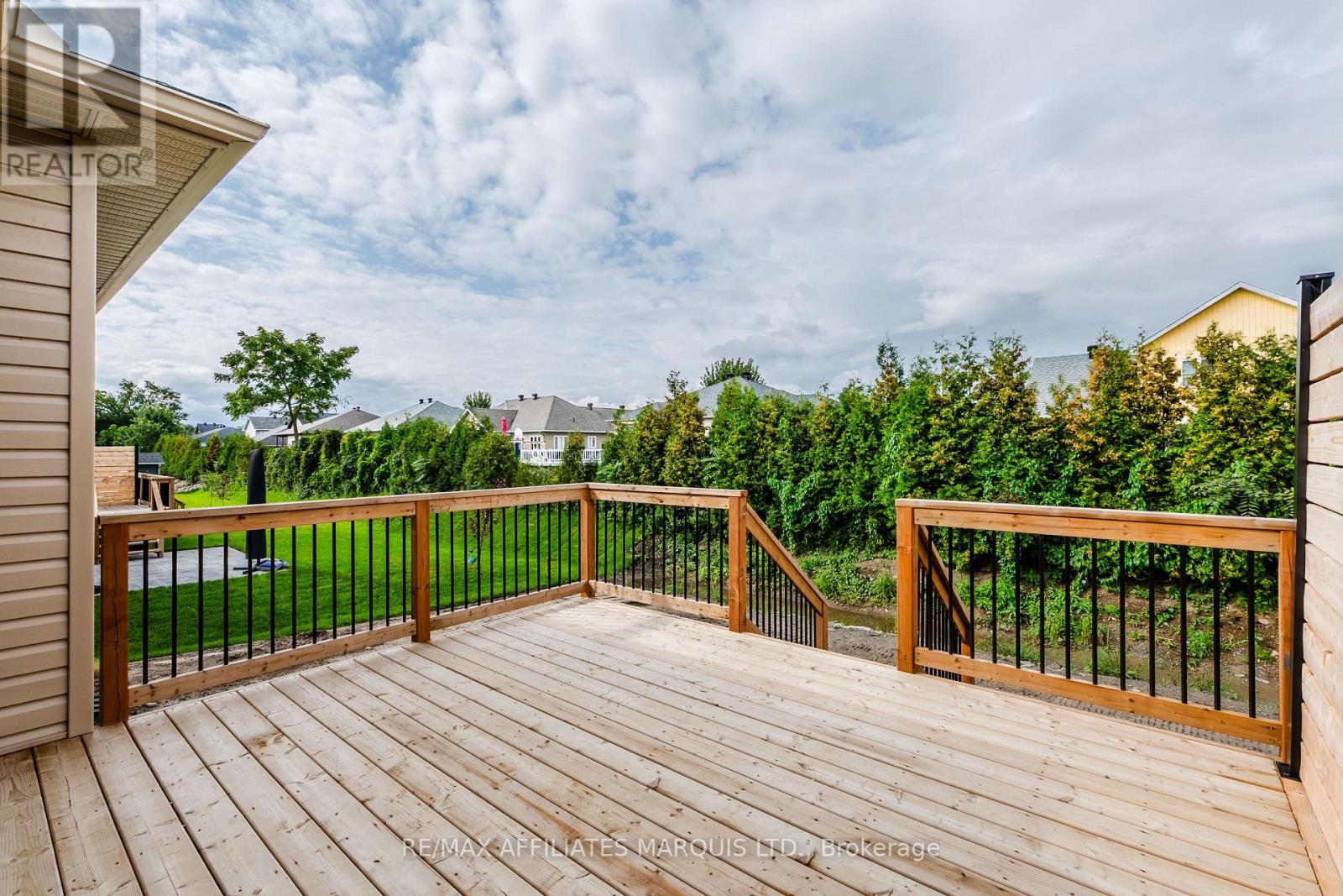 90 FORRESTER WAY - 6