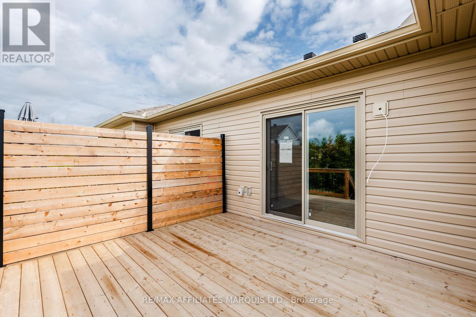 90 FORRESTER WAY - 7