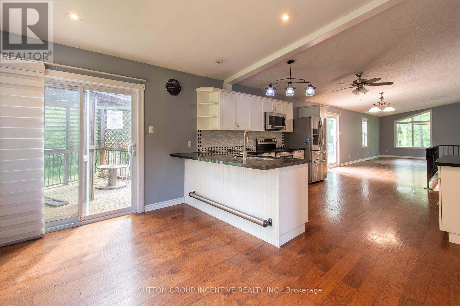 59 FOREST HILL DRIVE - 4