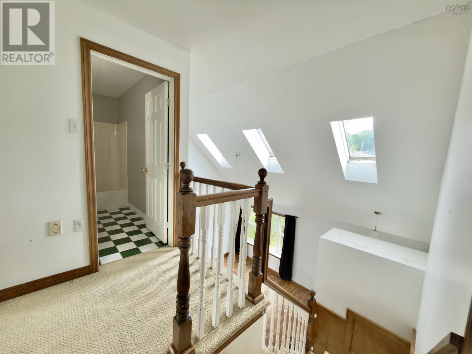 Property 17 of 44 of 123 Boxwood Crescent