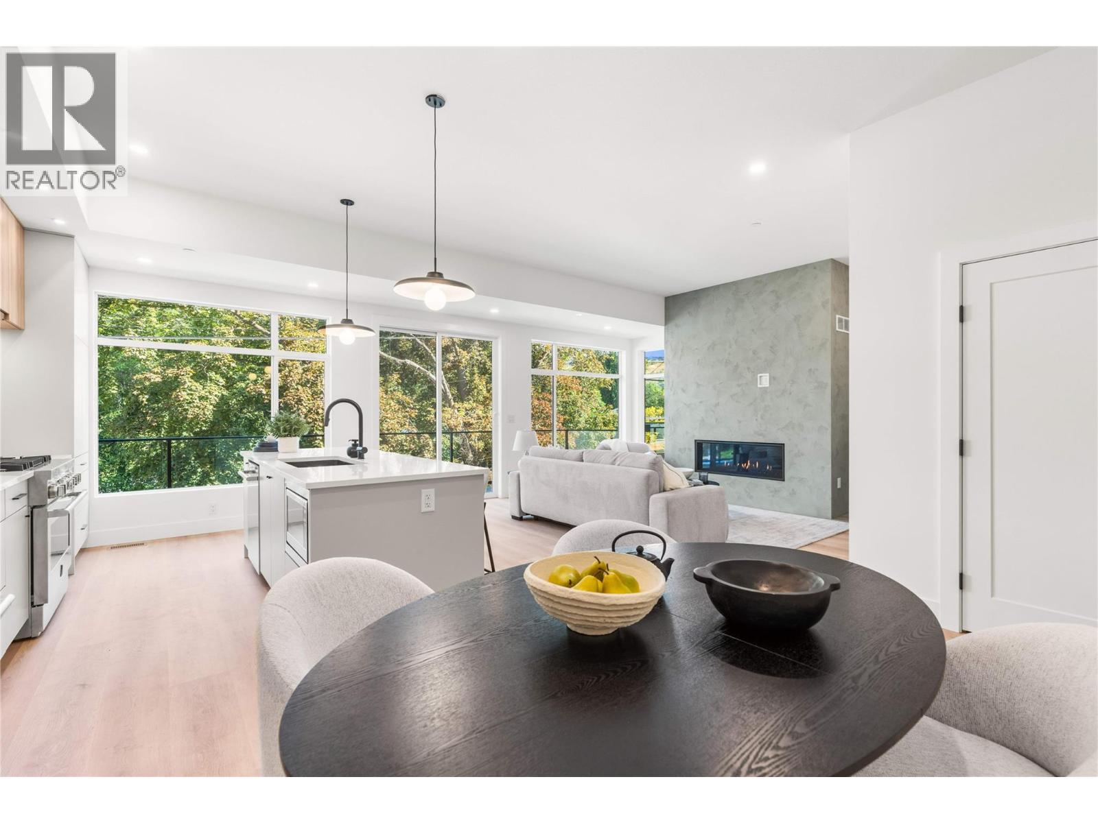 7920 Kidston Road Unit# 9, Coldstream