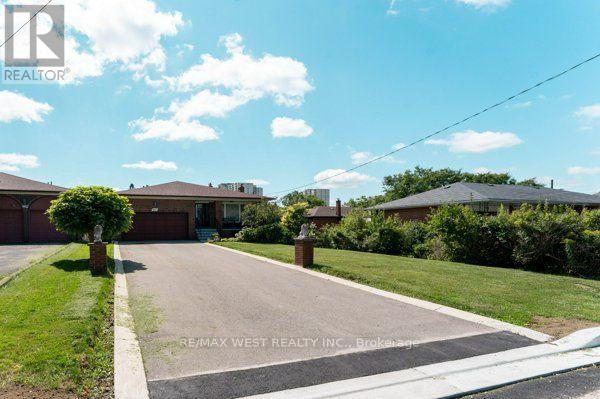 Photo of 25A St Andrews Boulevard