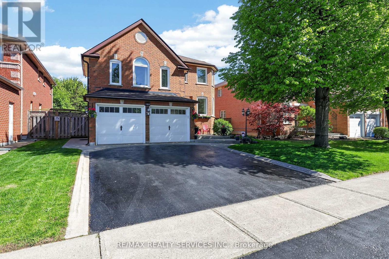 150 ROYAL VALLEY DRIVE - 3
