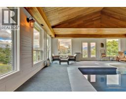 10802 Coldstream Creek Road, Coldstream, BC V1B1C9 Photo 48