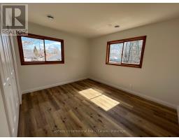 A - 22 Melville Street, Clearview, ON L0M1P0 Photo 14