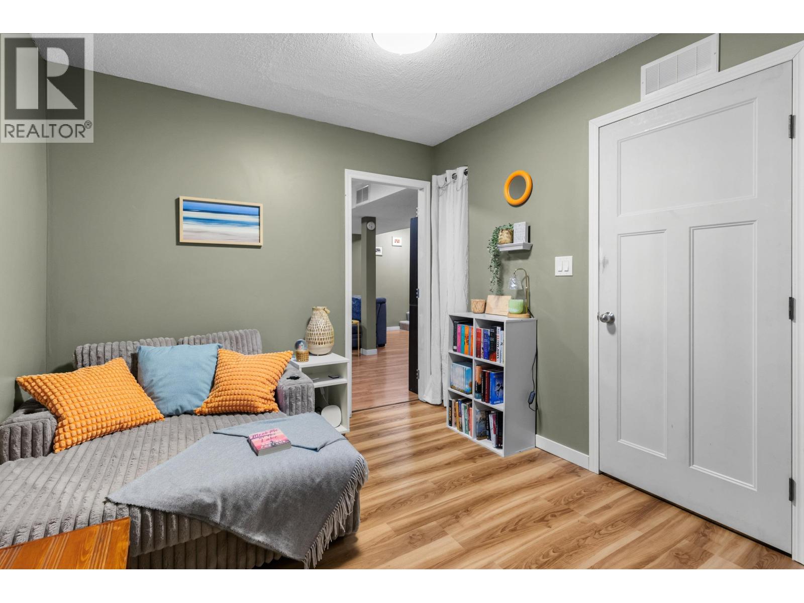 346 CORLESS CRESCENT - 21
