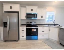 104 8220 King George Boulevard, Surrey, BC V3W6B1 Photo 8