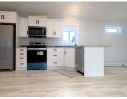 104 8220 King George Boulevard, Surrey, BC V3W6B1 Photo 9