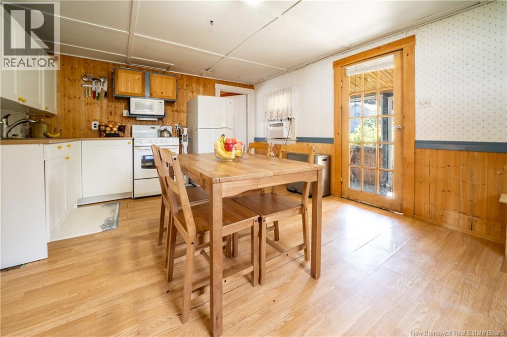 27 Satinwood Avenue - 3