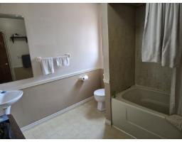 13040 115b Avenue, Surrey, BC V3R2S3 Photo 8