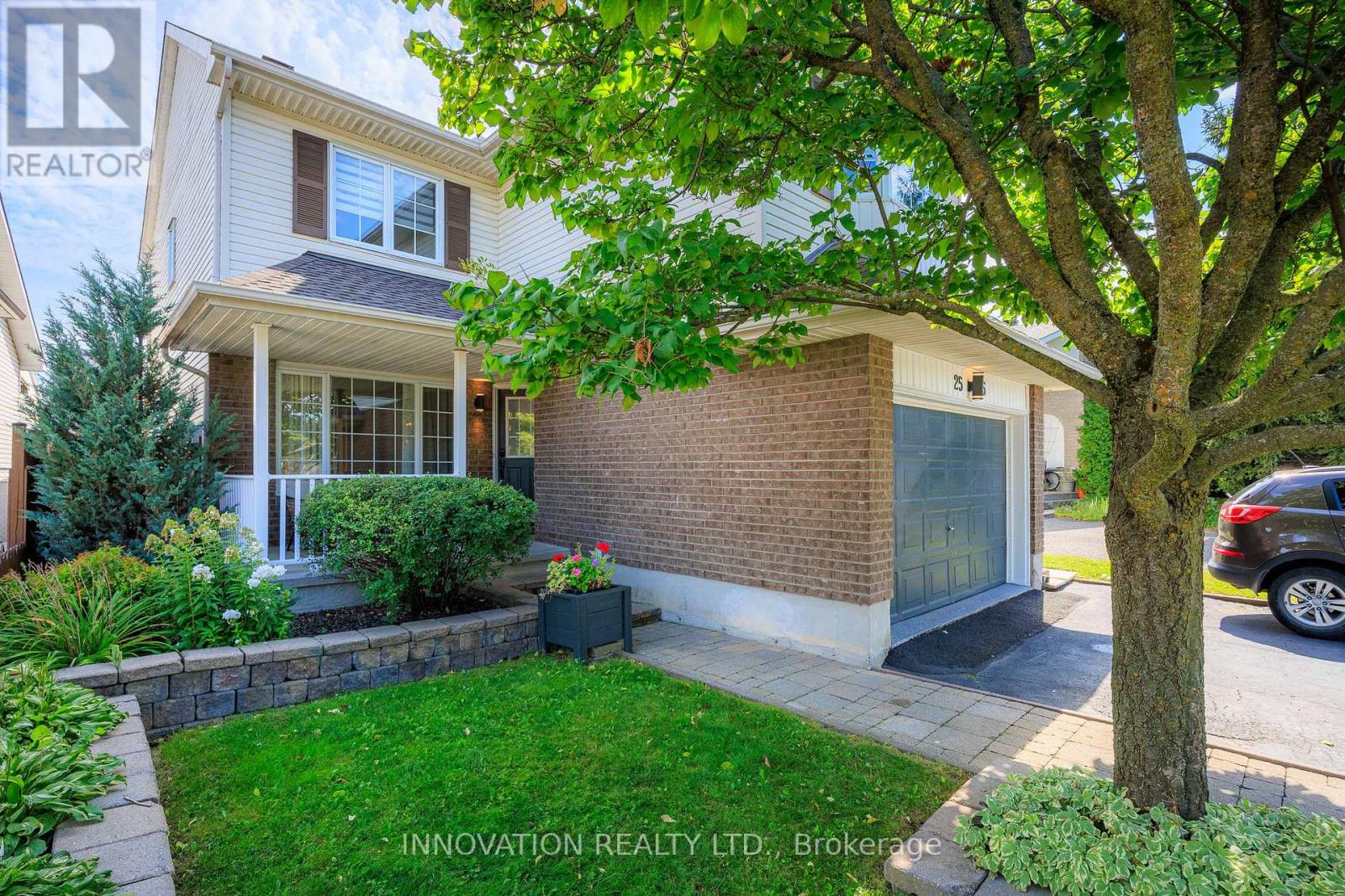 Oversized single-car garage & driveway
