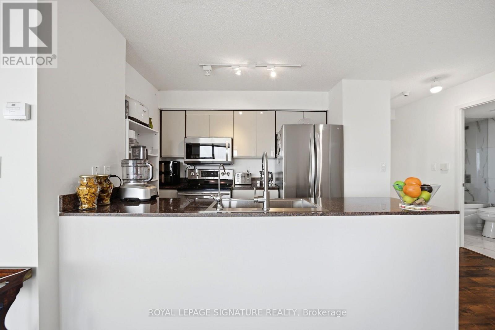 #1703 81 NAVY WHARF COURT - 19