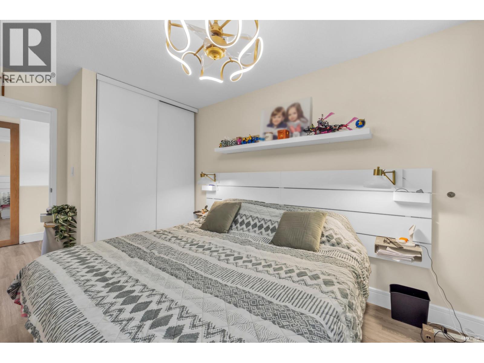 2624 TRETHEWAY DRIVE, Burnaby
