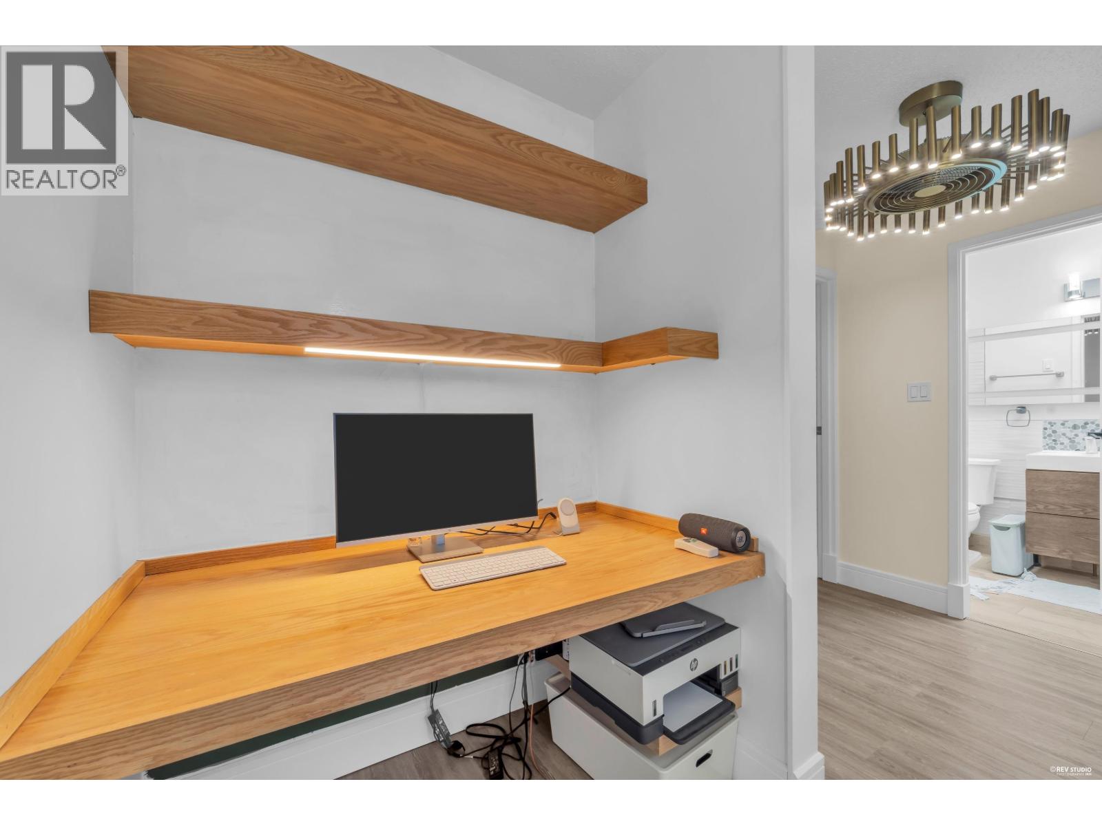 2624 TRETHEWAY DRIVE, Burnaby