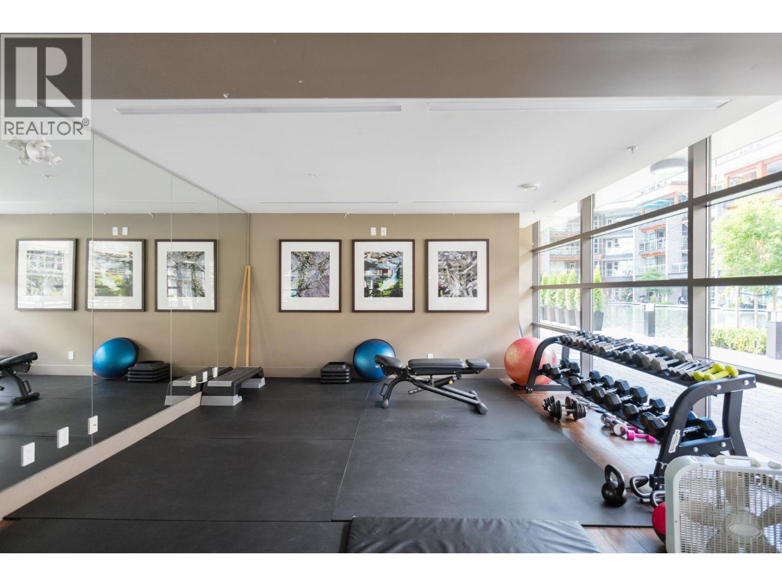 507 3602 ALDERCREST DRIVE, North Vancouver