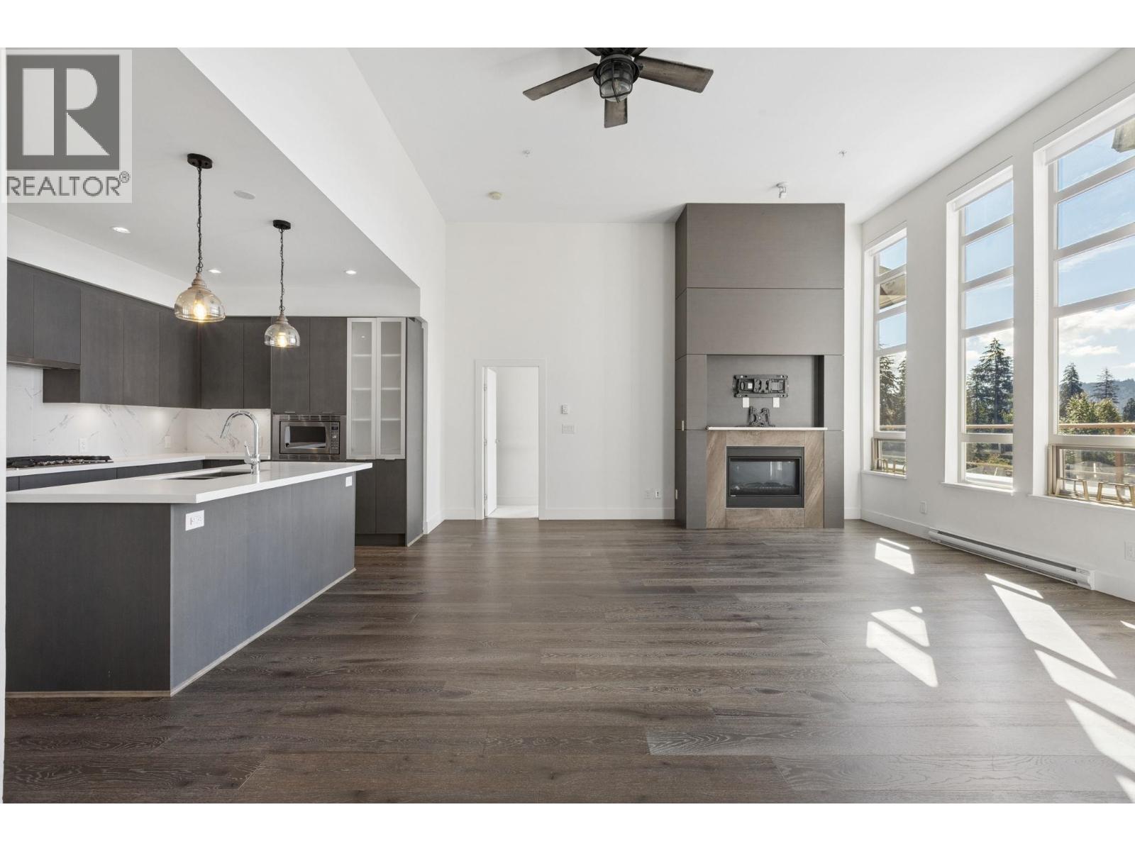 507 3602 ALDERCREST DRIVE, North Vancouver