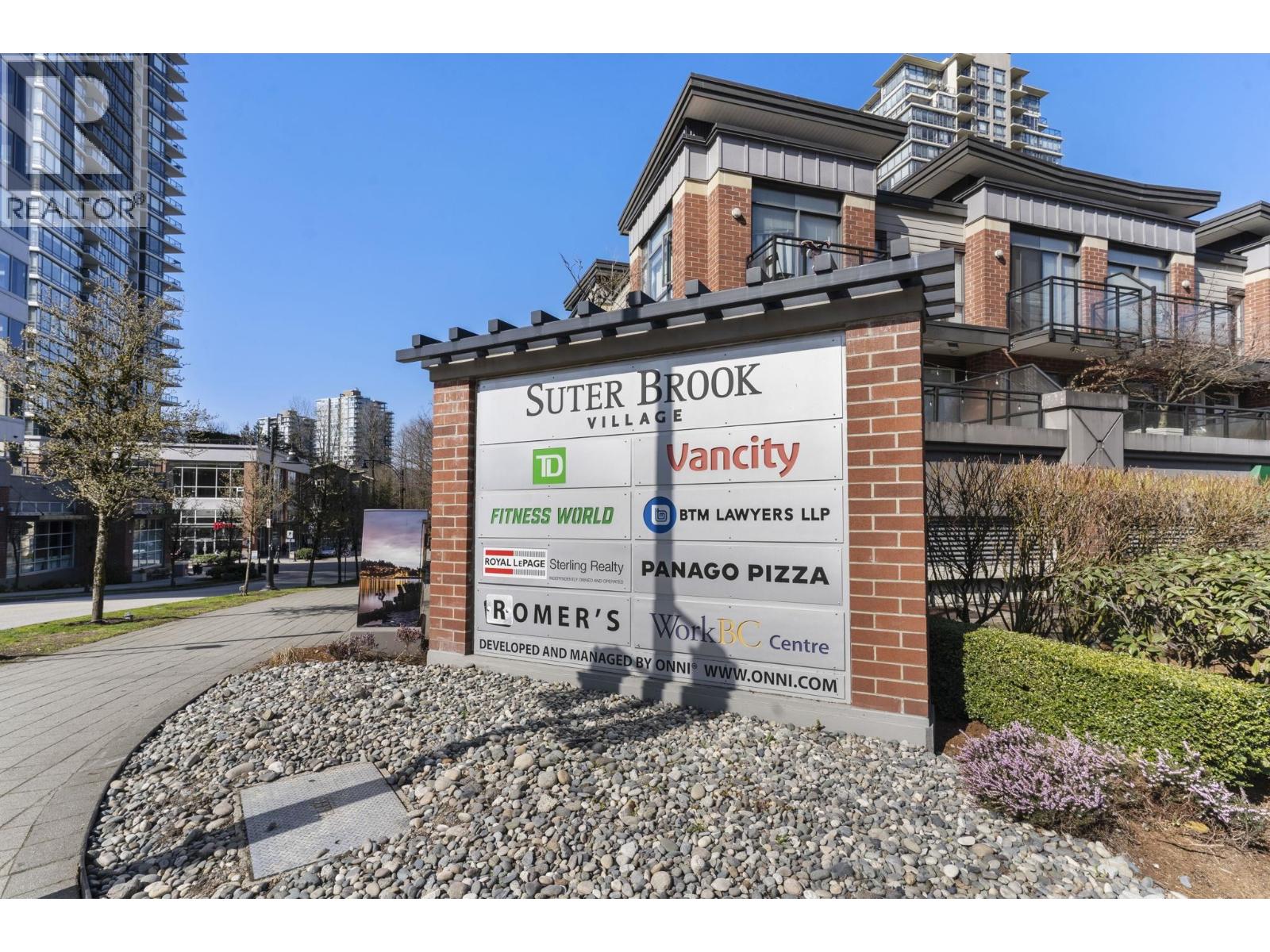 301 3018 ST GEORGE STREET, Port Moody