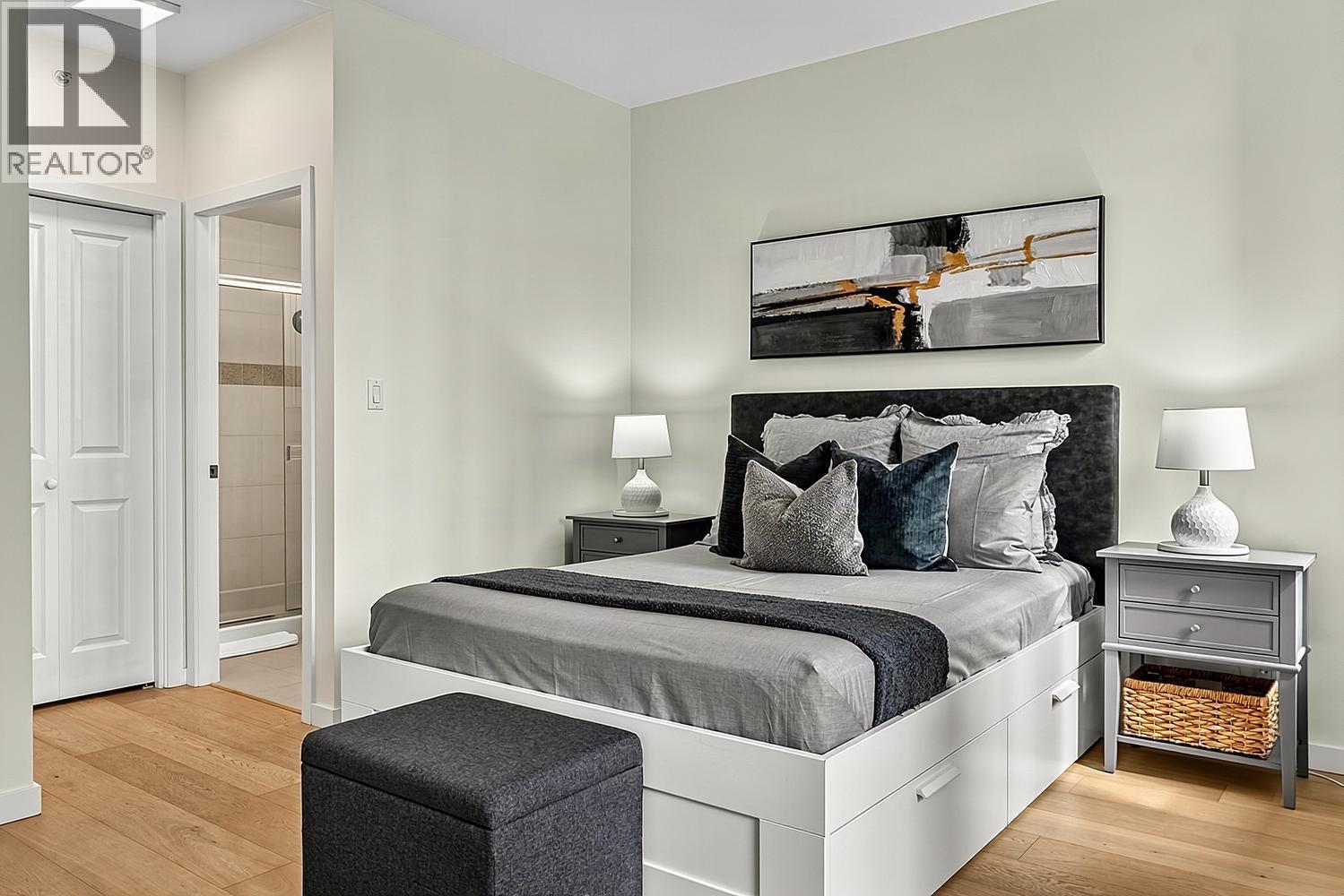 TH5 2088 MADISON AVENUE, Burnaby