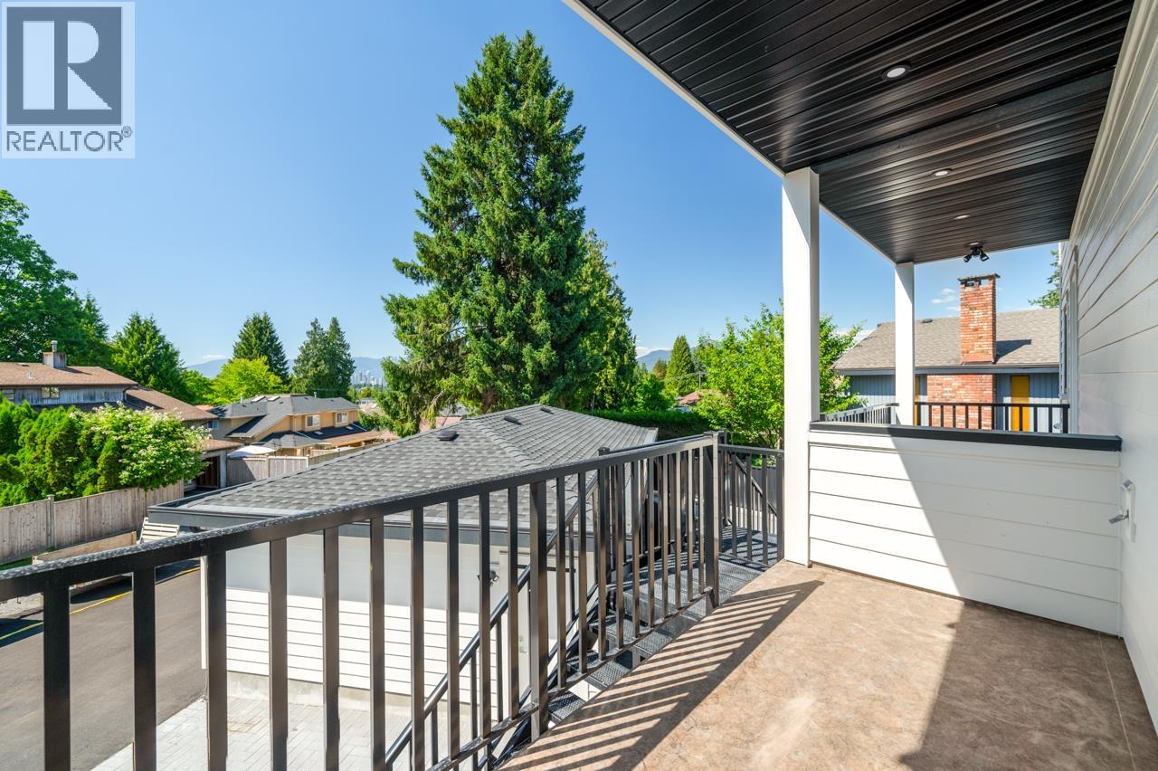 1 6139 ASHWORTH AVENUE, Burnaby