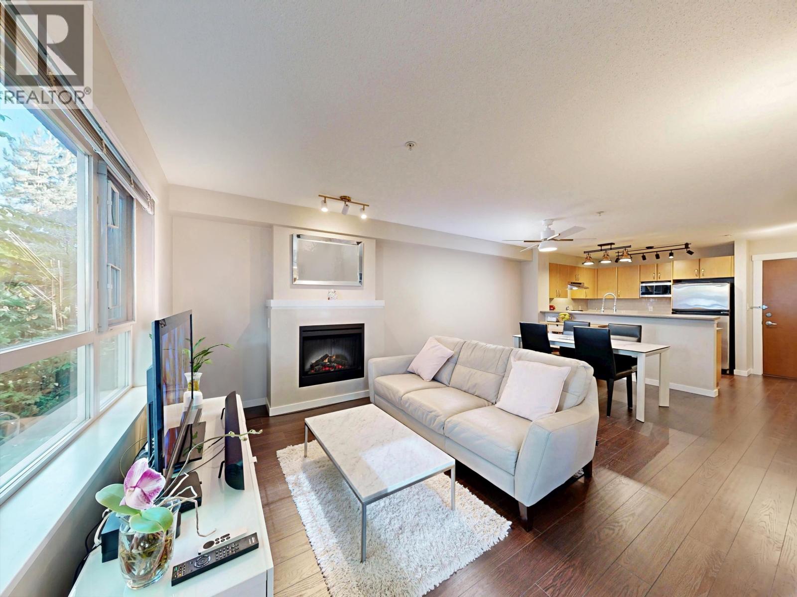 207 4783 DAWSON STREET, Burnaby