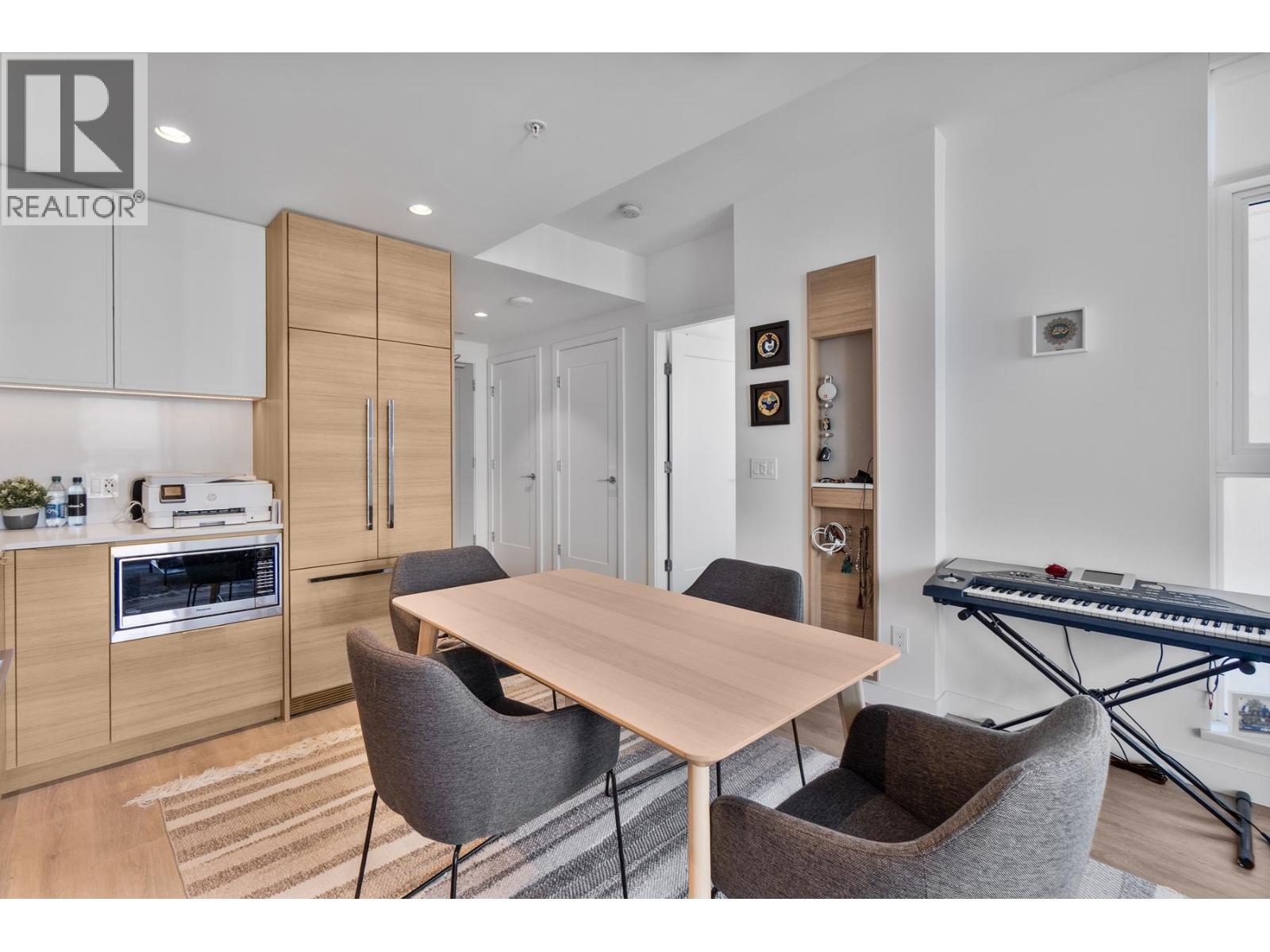 1806 1045 AUSTIN AVENUE, Coquitlam