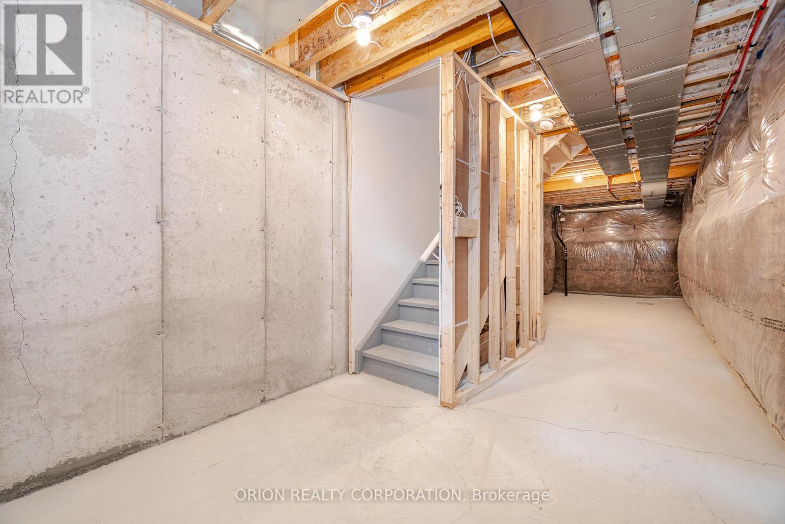 133 FENCHURCH MANOR AVENUE - Image 13