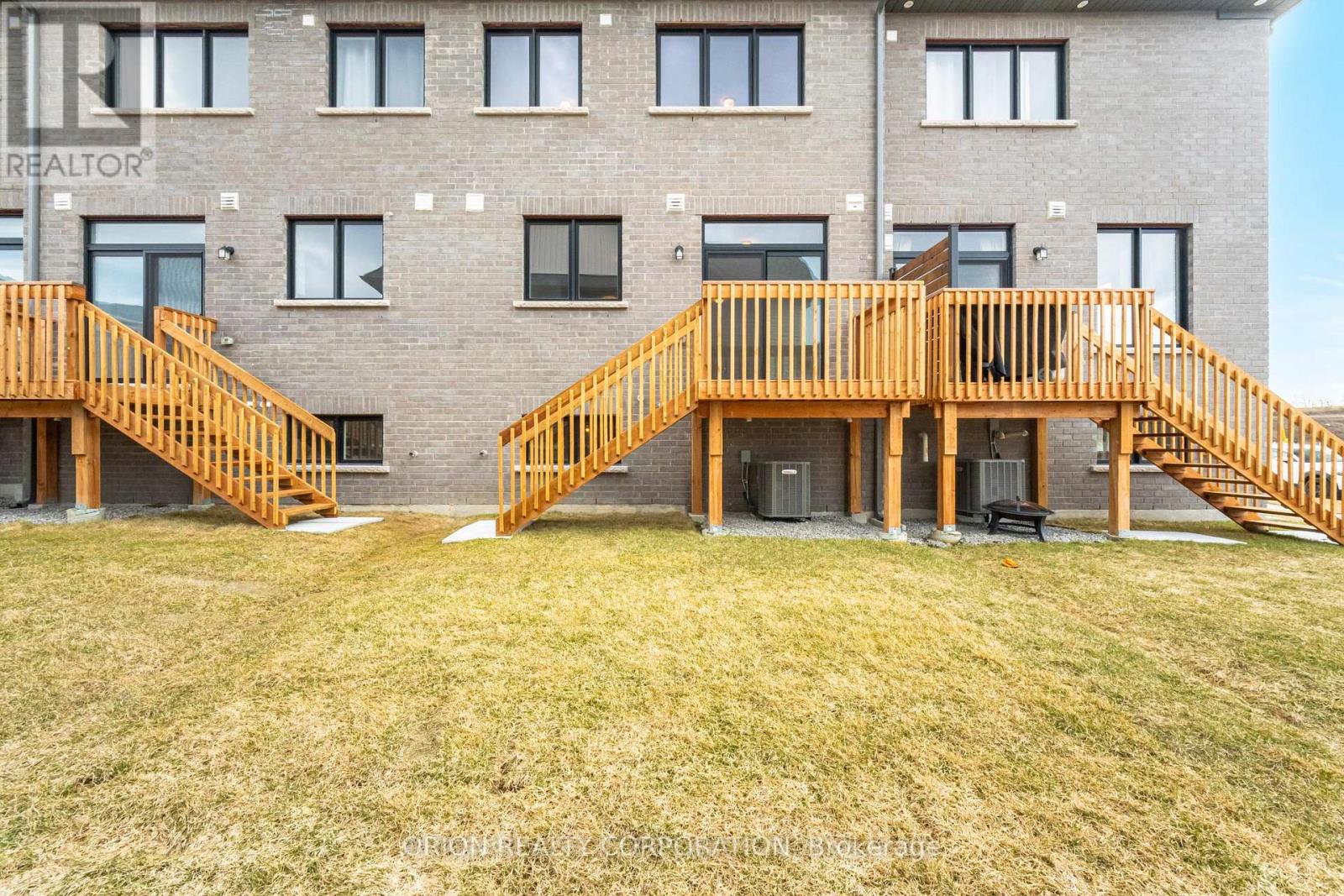 133 FENCHURCH MANOR AVENUE - 20