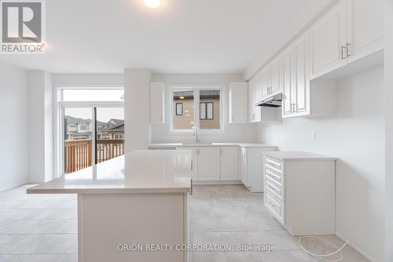 133 FENCHURCH MANOR AVENUE - Image 8