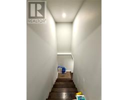7 Simon Drive thumbnail 27