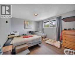 Bedroom - 1 Forest Close, Red Deer, AB T4N4Z7 Photo 9