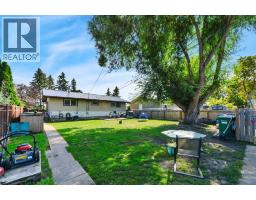 1 Forest Close, Red Deer, AB T4N4Z7 Photo 23